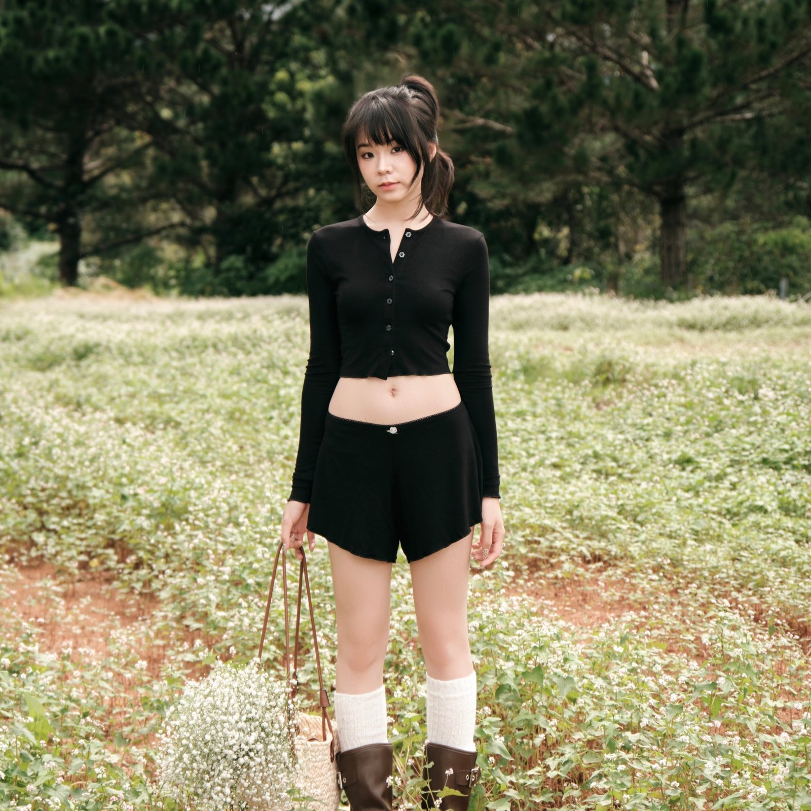 Hồng Huyền | Timeless Design